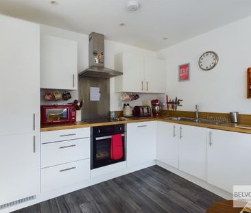 2 bedroom flat to rent - Photo 6