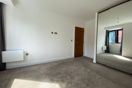 One The Brayford - Photo 3