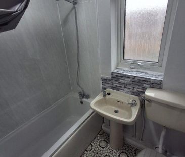 2 bedroom semi-detached house to rent - Photo 1