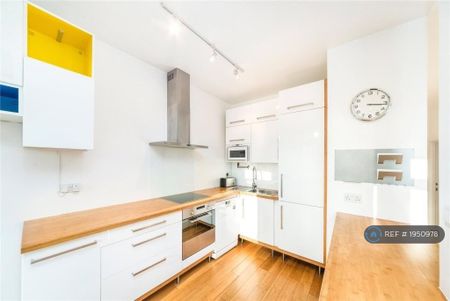 2 bedroom flat to rent - Photo 4