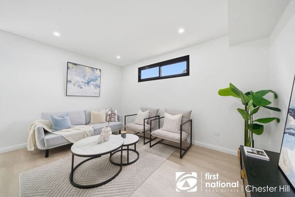 BRAND-NEW LUXURY HOME – SEFTON HIGH SCHOOL ZONE - Photo 1