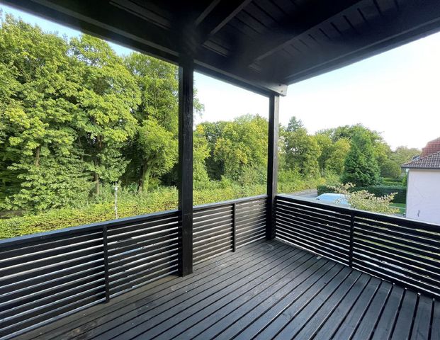 Schicke 4-Zimmer-Wohnung mit 2 Balkonen nähe Kurpark - Foto 1