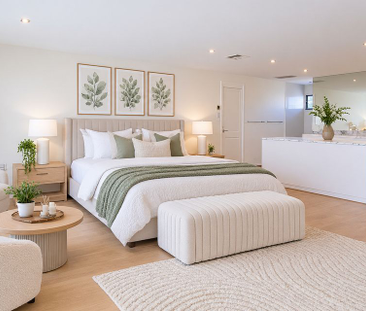 Luxury Living with Lake Views – Secure, Spacious & Beautifully Renovated - Photo 4