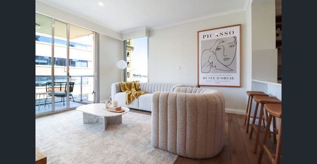 Stylish CBD Living in the Heart of Sydney - Photo 1