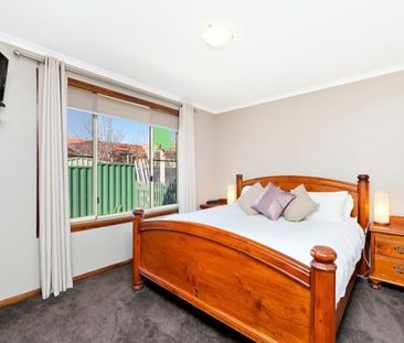 8 Morrison Place, Karabar NSW 2620 - House For Rent | Domain - Photo 3