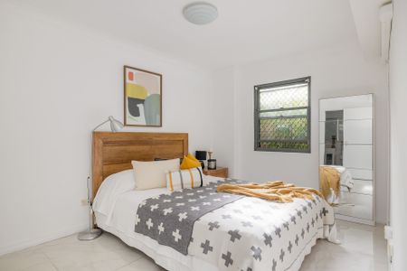 206/2-12 Glebe Point Road, Glebe. - Photo 2