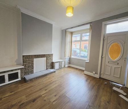 2 bedroom terraced house to rent - Photo 2