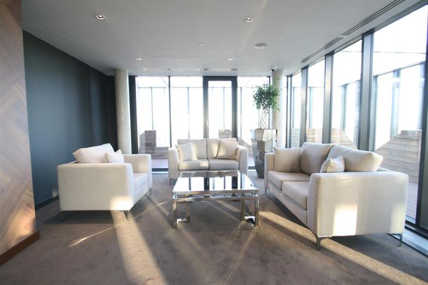 Stratosphere Tower, 55 Great Eastern Road, Stratford - Photo 1