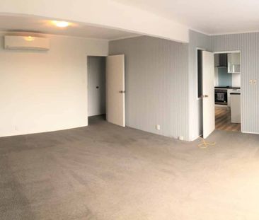 Quiet Enjoyment with Fabulous Sea Views - Photo 4