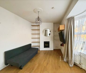3 bedroom house to rent Skelwith Road, Sheffield, South Yorkshire, S4 - Photo 1