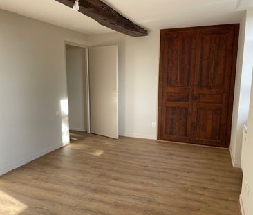 Location Maison 5 pièces 115m² CHANDON 42190 - Photo 3