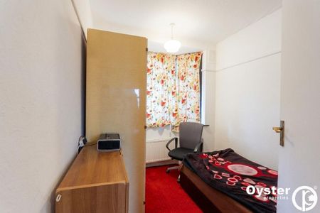 3 bedroom terraced house to rent - Photo 5