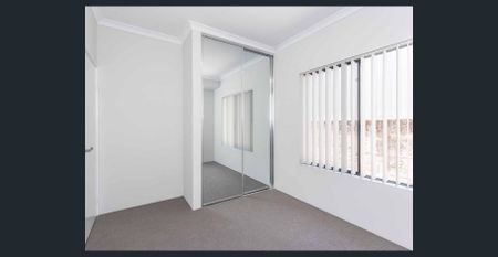 BRAND NEW HOME - IDEAL LOCATION - Photo 4