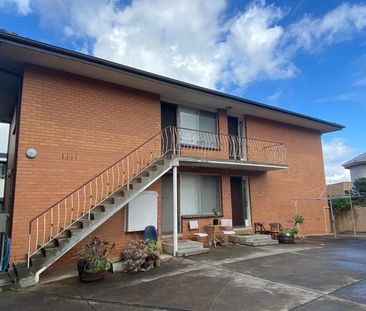 3/38 James Street, Northcote VIC 3070 - Photo 2