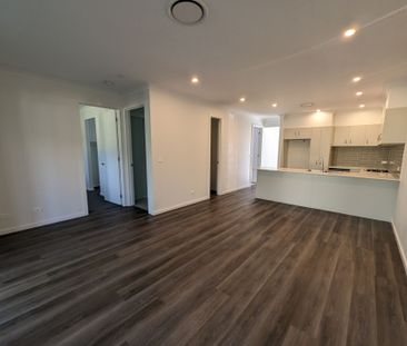 Beautiful Home - Photo 3