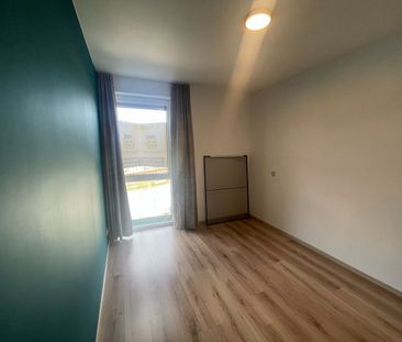 Appartement met terras en garage in het centrum van Moerbeke - Photo 2