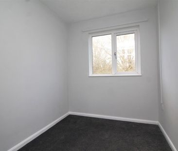 Deerleap, Bretton, Peterborough, Cambridgeshire - Photo 4