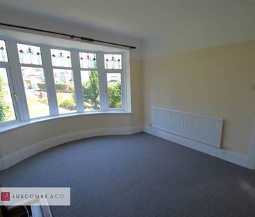 Beechwood Crescent - Photo 3