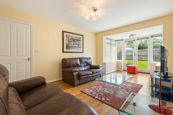 Great Coates, North East Lincolnshire - Photo 1