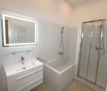 Elegante 3,5 Zimmer Altbauwohnung mit neuer Küche – unbefristet - E... - Photo 6