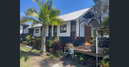 Park-side Furnished Granny-flat - Photo 4