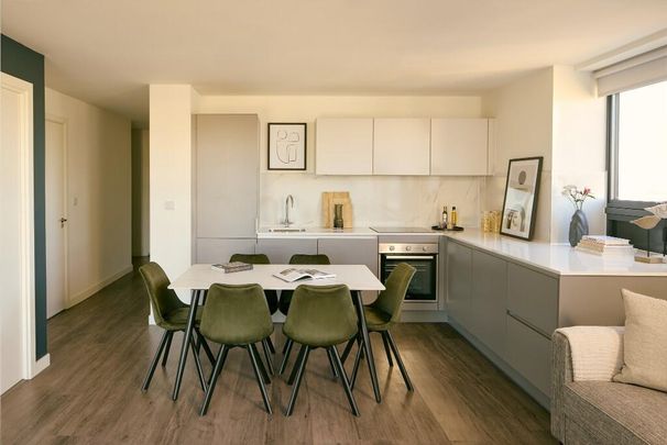3 bedroom apartment to rent - Photo 1