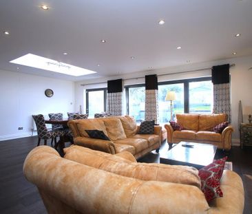 4 bedroom semi-detached house to rent - Photo 1