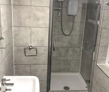 Flat 3 Ashburnham Road, Bedford MK40 - Photo 3