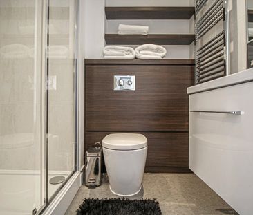 Apt 56, Park Square Residence - Photo 3