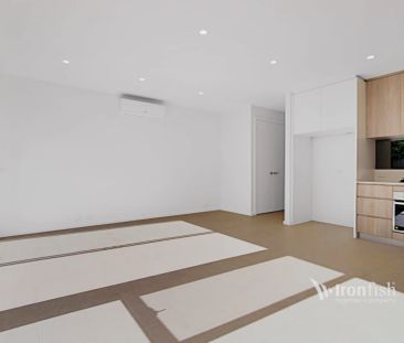 3 Bed, 2 Bath - Photo 2