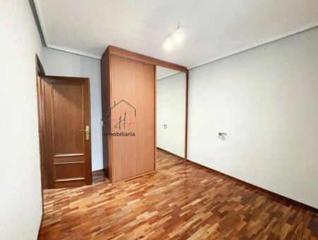 Piso de alquiler en Gil de Ontañón, Labradores - Photo 2