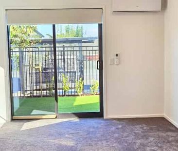 Location! Location! Location! - Photo 1