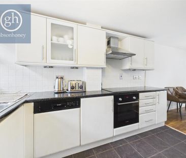 2 bedroom house to rent - Photo 2