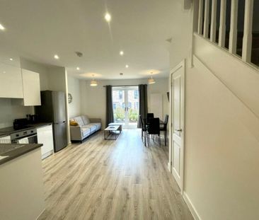 2 Bed Terraced House, Parkes Avenue, B12 - Photo 1