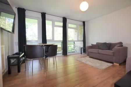 3 Bedroom Student Home - 23 Hawe Close, UKC - Photo 1