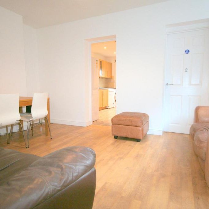 5 bedroom house share to rent - Photo 1