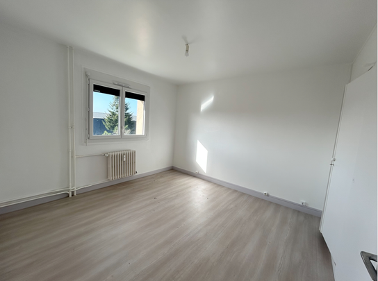 Appartement T3 à MARCIGNY Résidence BORCHAMP - Photo 1
