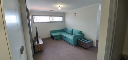 Fabulous 4Br Double Story Home in Truganina! - Photo 2