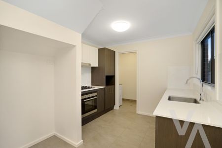9/104-106 Bailey Street, Adamstown - Photo 2