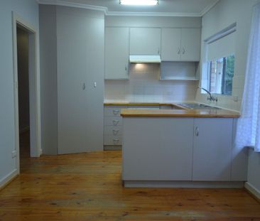 Located close to Tea Tree Plaza, Modbury Hospital, bus and schools - Photo 6