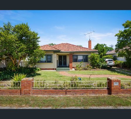 40 Wellington Drive, Thurgoona, NSW 2640 - Photo 1