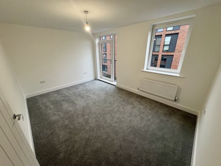 JohnStreet, DERBY - Photo 5