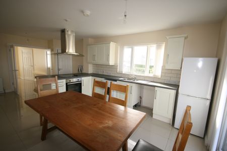 83 Newtownards Road, Donaghadee, BT21 0PT - Photo 3