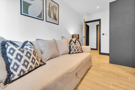 3 bedroom apartment to rent - Photo 5