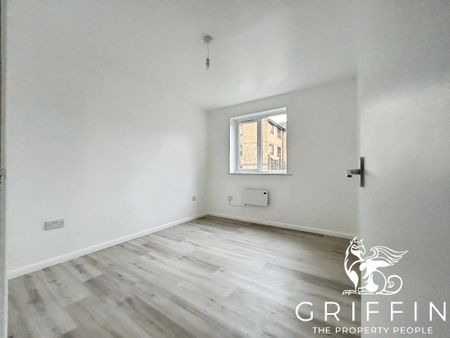 Chestnut Road, Vange, Basildon, SS16 - Photo 4