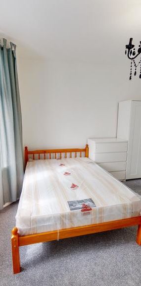 5 bedroom house share to rent - Photo 1