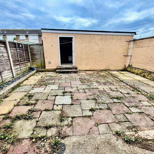 Galsworthy Road, Goring-By-Sea, Worthing - Photo 1