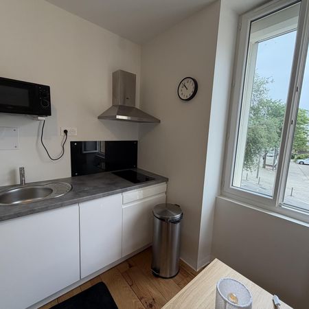 Location Appartement 1 pièce 17m² MONT DE MARSAN 40000 - Photo 3