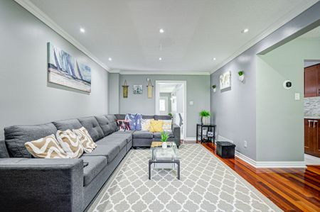 For Lease - 5 Gloucester Place, Brampton, Ontario - Photo 5