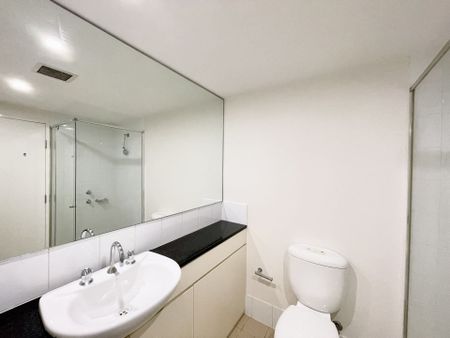 Extra Large Studio With A/C at the heart of Ultimo - 'Quadrant' - Photo 5